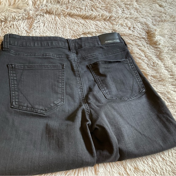 Womens Black Jean shorts; Kendall and Kylie size 9/29 - Picture 3 of 4